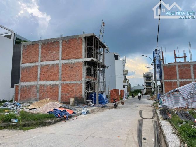 Đất Bán SHR Ngay UBND Vĩnh Lộc B -  Thổ Cư DT 5 x 17m Giá 3.5 Tỷ