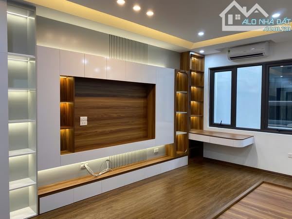 MẶT PHỐ LẠC TRUNG HAI BÀ TRƯNG 22 TỶ DT 80M MT 6M 6T Ô TÔ TRÁNH KINH DOANH TẤP NẬP