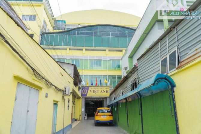 Cho thuê nhà 10.000m2 Hẻm Phan Huy Ích, phường 12, quận Gò Vấp