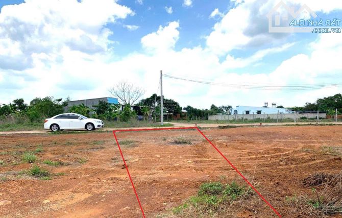 Bán gấp 2 sổ (10x42=420m2) 100m2 TC SHR ngay chợ Thanh Lương, Bình Long QL13 vào 2-3p
