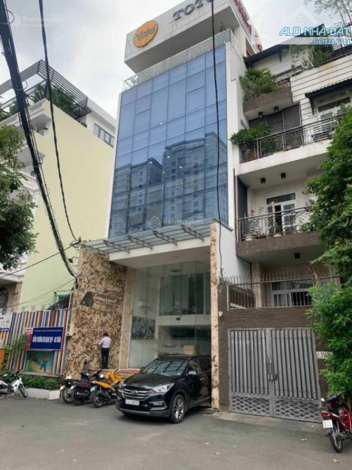 Bán nhà HXH 12m 606 đường 3/2 Quận 10 DT:4.5x30mcông nhận 120m2 giá chỉ 23.5 tỷ
