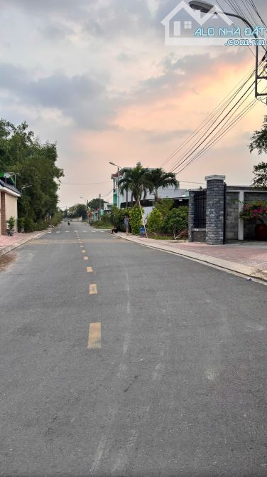 1tỷ 450triệu mua ngay lô đất ở đô thị, gần cao tốc mộc bài, quốc lộ 22 củ chi