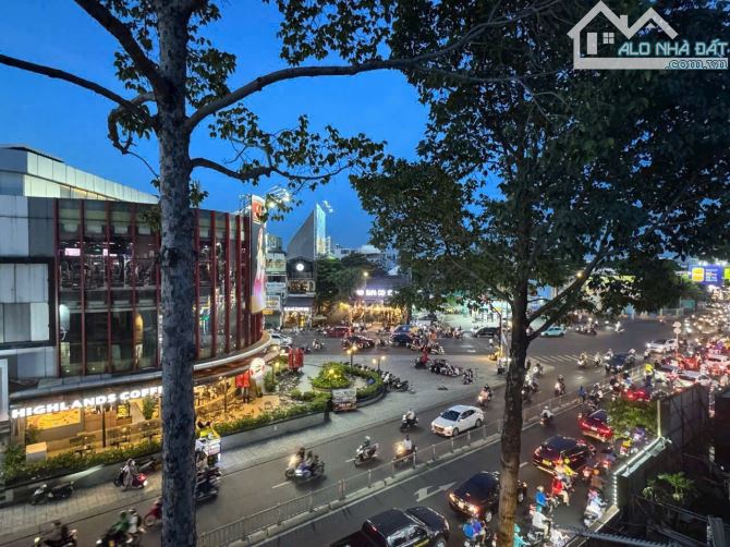 MT Phan Văn Trị- đoạn đẹp ngay ngã tư nguyễn oanh- 4.2x18m 1T3L giá 17 tỷ