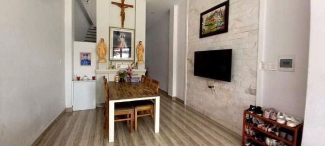 Cần bán nhà lầu đường Dã Tượng ( Tam Hoà cũ ) giá 4 tỷ 199tr