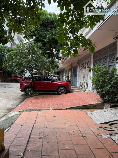 Bán Nhà Phân Lô Vỉa Hè Ô Tô Đỗ Ngõ 67 Phùng Khoang 50m 6 Tầng 15.5 Tỷ