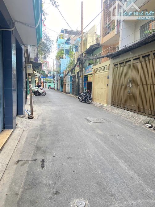 Bán nhà hẻm 373 Lý Thường Kiệt ,p9 ,Tân Bình .DT:4.3x22m .CN 96m .Giá :13.3 tỷ