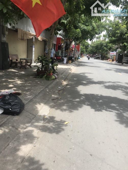 BÁN NHÀ MẶT TIỀN ĐẸP – NGAY CHỢ PHẠM VĂN BẠCH, P12, GÒ VẤP – DT 4x20M – GIÁ CHỈ 13,5 TỶ