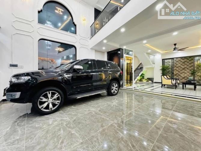 Siêu Phẩm Nhà Mới Gò Vấp – Có Thang Máy, Gara Ô Tô, Gần Emart, Hẻm 6m – Chỉ 8.2 Tỷ