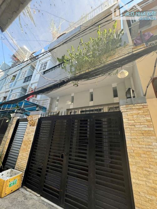 Bán nhà 4 tầng phường Tân Thuận Đông (cách mặt tiền 20m); 5,2x12m (3PN); không quy hoạch
