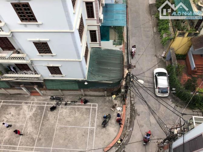 BÁN NHÀ CẦU GIẤY 60M X 7 TẦNG MT 6M VĂN PHÒNG CTY  LÔ GÓC; THANG MÁY;
