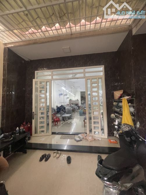 *BÁN NHÀ MẶT TIỀN - KINH DOANH ĐỈNH - SÁT PHAN VĂN HỚN* XUÂN THỚI THƯỢNG DT 152M2 (8M*19M)