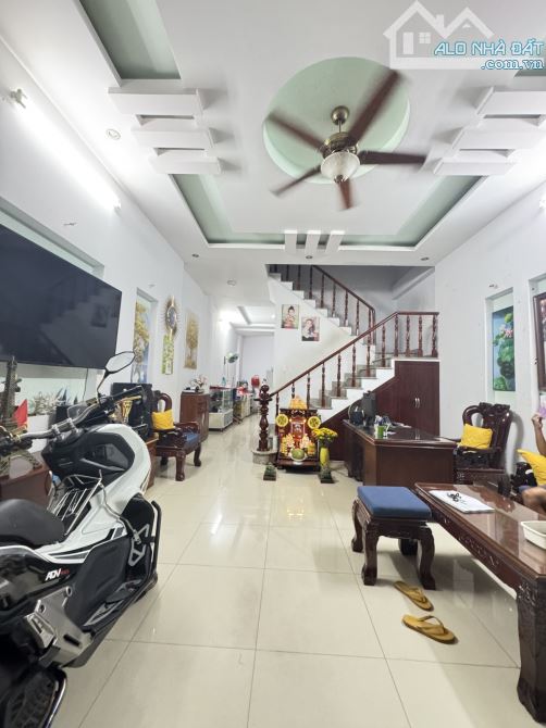 HXH - ĐƯỜNG 359 - PHƯỚC LONG B - QUẬN 9 - NHÀ 2 TẦNG - 80M2.