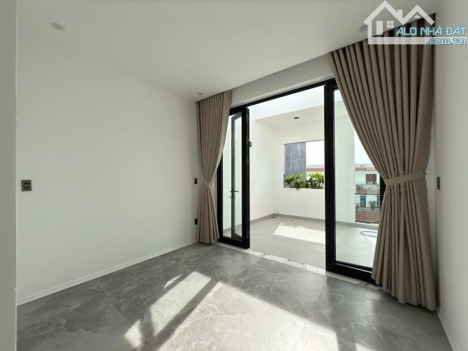 Villa nhỏ trong kiệt Hoà Minh với diện tích lên tới 126m2 , - 10