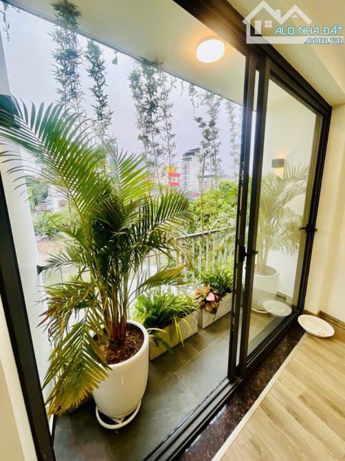 Bán nhà Bờ Sông Sét – DT35m MT 3,2 m 6 tầng thang máy ô tô tránh Chỉ 10,3 tỷ - 11