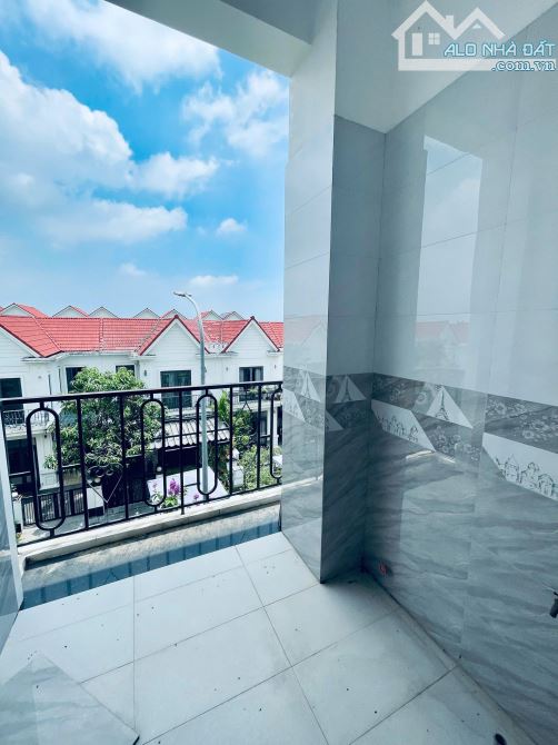 Bán Shophouse 3 tầng đã hoàn thiện Khu đô thị mới Royal Park Huế, mặt tiền Lê Đức Anh - 11