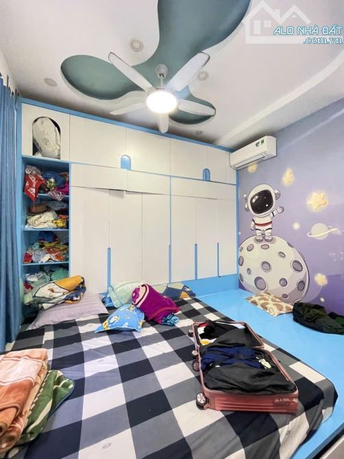 Nhà bán, KDC cao tầng đồng bộ ,Thạn Xuận 25 , 4m x17m , hẻm 7m , nhà 4 tầng , Giá 5.46 tỷ - 11