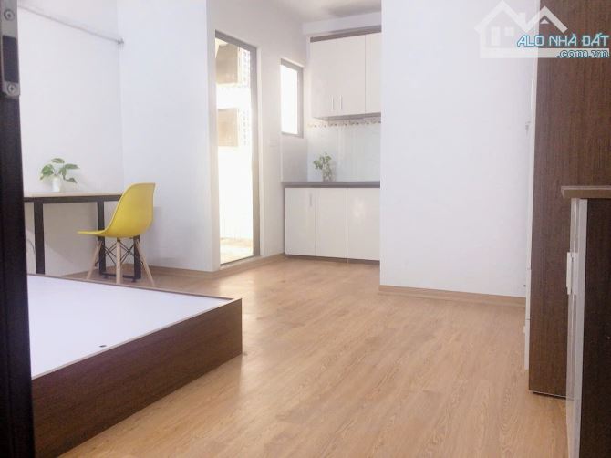 CẦU GIẤY - Toà CHDV 121m2, 7 tầng, MT 10m - 30phòng full đồ - Gần phố - Giá hời - 1