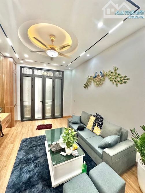 Nhà 298 Ngọc Hồi,Yên Ngưu,35m 5 tầng, 4.8 tỷ,ngay ô tô dừng đỗ - 1