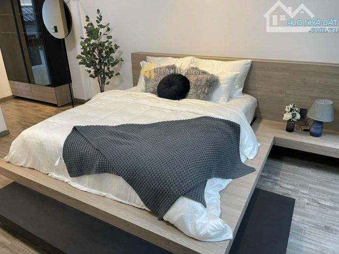 Bán Nhà phố Mặt tiền Sổ riêng Nguyễn Thị Nghĩa, Phường 2, Đà Lạt - 1