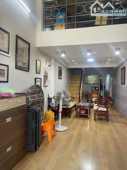 Bán nhà 3 tầng, dt 50m2, Lý Thường Kiệt, Phường 4, Gò Vấp, giá nhỉnh 4 tỷ - 1