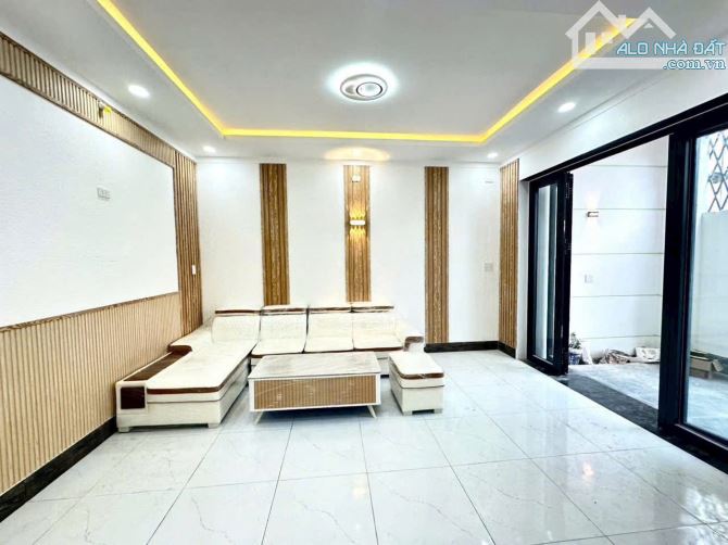 Chỉ 2,4 tỷ sở hữu nhà 93m2 đường ô tô, gần nhà hàng Phố Đôi, cách B-H-Nghĩa 50m(P.Bửu Hoà) - 1