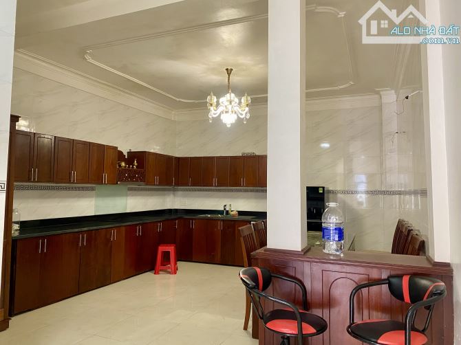 BÁN NHÀ 2.5 TẦNG KIỆT Ô TÔ CHẾ LAN VIÊN THÔNG ĐÀO TẤN- ĐỐI DIỆN CÔNG VIÊN - 1