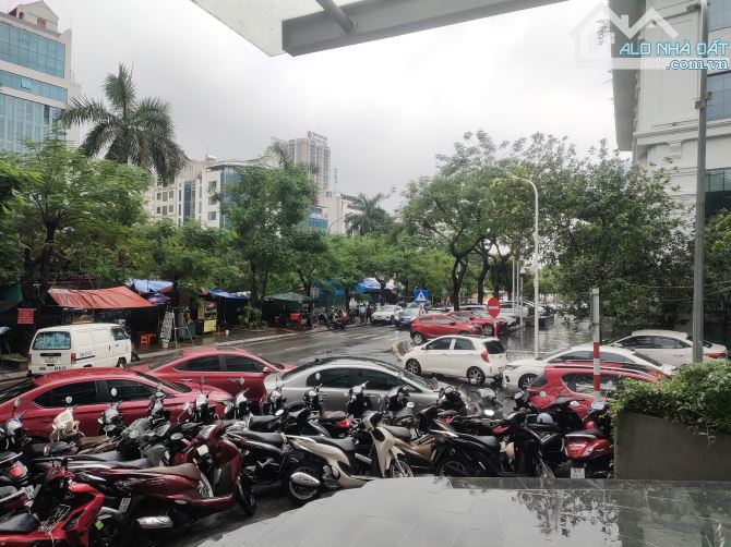 Dòng tiền 62m, 5 tầng thang máy, đang cho thuê 20 triệu - 1