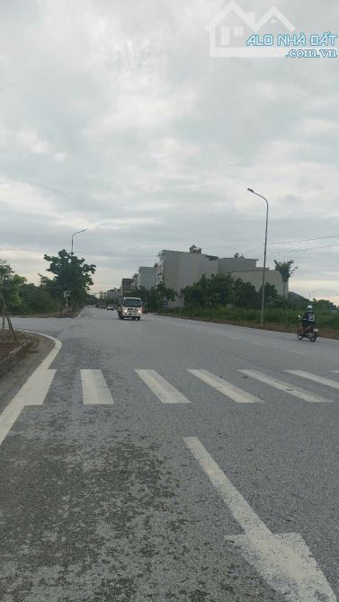 Bán lô áp góc đất khắc niệm, Bắc Ninh mặt ql27m , sổ đỏ mới , kinh doanh buôn bán tốt - 1