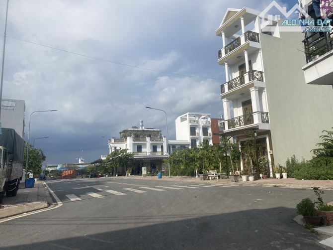 Đất Mặt Tiền Chợ Tây Lân - Liền Kề CoopMart - Sổ Hồng Riêng - Full Thổ Cư - 1