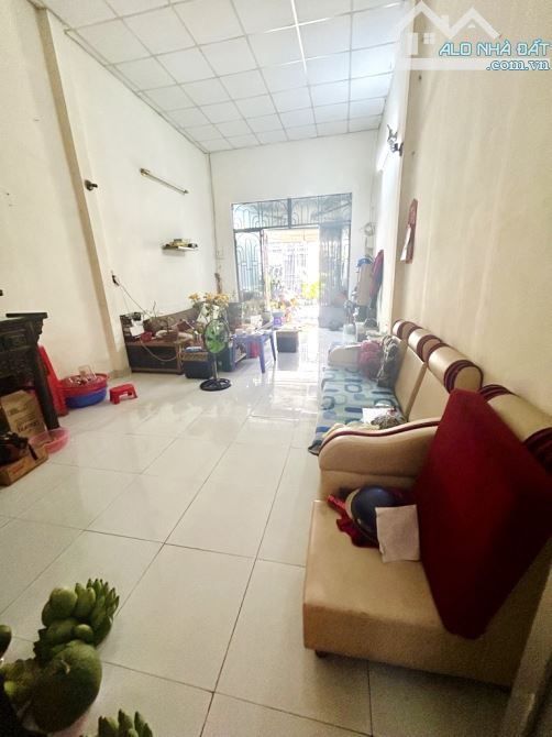 Bán nhà hẻm ô tô 5m , gần Chợ Tân Hương, Tân Phú, 75m2, giá 6,69 tỷ tl - 1