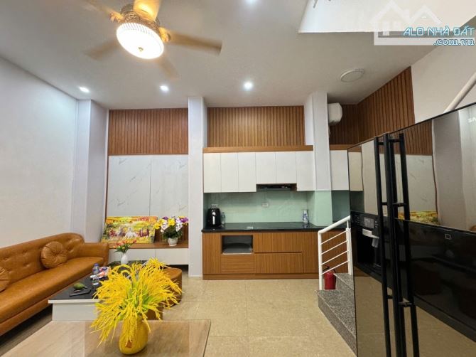 Bán nhà Ngọc Hà Ba Đình, nhà đẹp, sổ đẹp, ở luôn, 30m * 4 tầng, nhỉnh 6 tỷ - 1