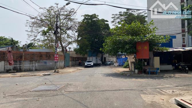 Bán đất dự án 10 mẫu đường 46 Phường Bình Trưng Đông Quận 2 cũ (149m2) 100 tr/m2 - 1