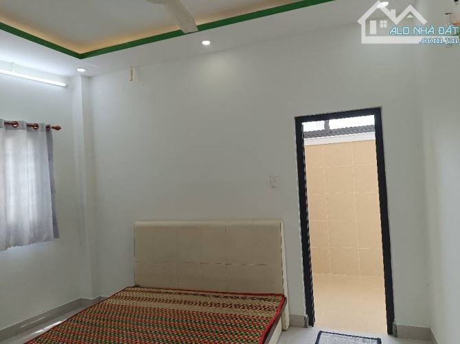 Giáp Q6 - Sát Aeon Tên Lửa - Ngang Bề Thế Hơn 6,2m - Hoàn Công Đủ - Hơn 68m2/Sàn - 4,39Tỷ - 1