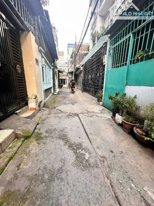 Sát Aeon Tên Lửa - Chân Dài Chia Đôi Cho Thuê - 2 Mặt Tiền 4m Thông - Hoàn Công Đủ- 3,85Tỷ - 1