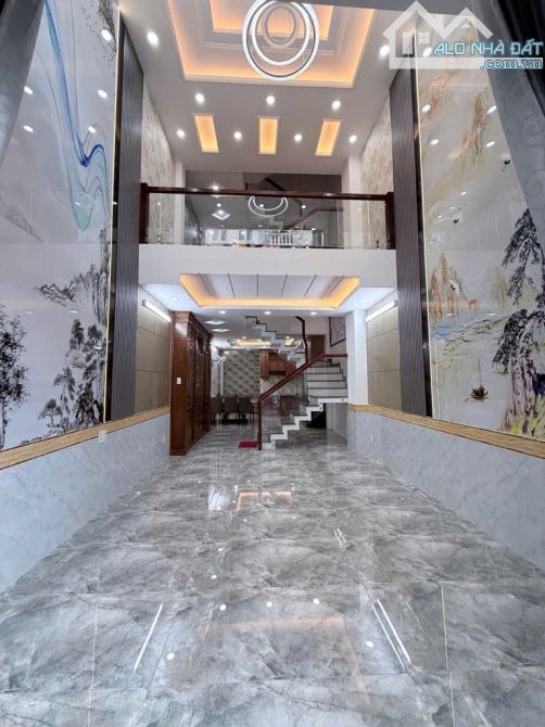BÁN NHÀ ĐẸP HOÀNG BẬT ĐẠT – TÂN BÌNH – 5 TẦNG FULL NỘI THẤT – HẺM Ô TÔ – GIÁ CHỈ 8,9 TỶ - 1