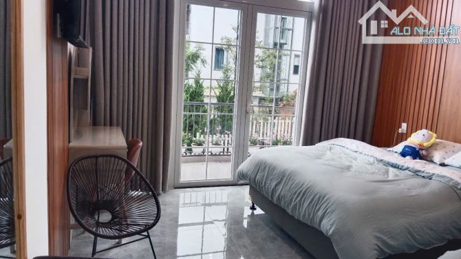 🔹 Villa Đà Lạt View Đẹp – Nội Thất Cao Cấp – Giá Chỉ 11.5 Tỷ – Sổ Riêng Hoàn Công