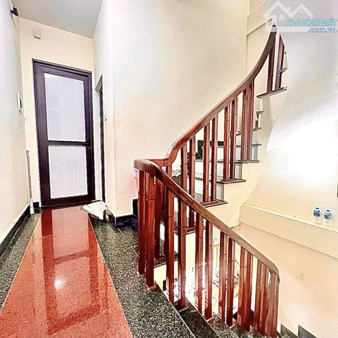 Nhà Nguyễn Đức Cảnh 40m2, nhiều ngủ, đang cho thuê 11tr/tháng dòng tiền ổn, giá bán 9 tỷ. - 1