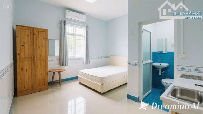 Nhà hẻm 8m Lạc Long Quân, Quận 11, DT: 7x12m, 4tầng, HĐT:40triệu Giá 12.2tỷ - 1