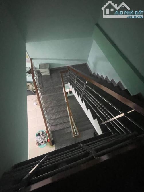 CẦN BÁN NHANH NHÀ 3 TẦNG GÓC 2MT ĐƯỜNG NGUYỄN CÔNG TRIỀU - DT 111M2 - GIÁ 7,X TỶ - 1