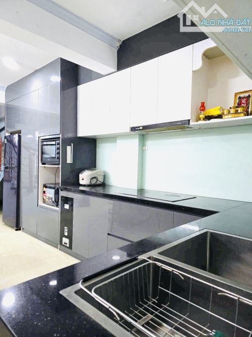 🏘🏘NHÀ 5 TẦNG KIỆT OTO BÀ TRIỆU ĐỐI DIỆN SIÊU THỊ GO, TP HUẾ - 1
