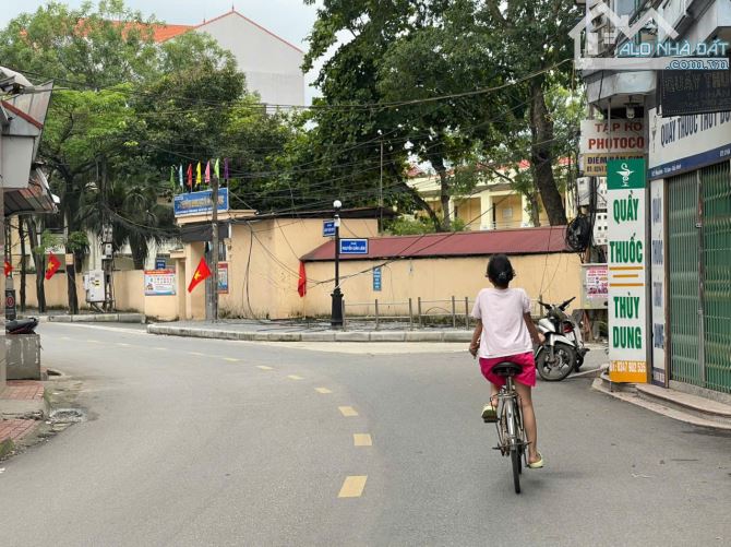 F0 bán đất Bắc Ninh, sát Đông Anh, trục kinh doanh, container tránh, ngay chợ Me, hơn 6 tỷ - 1