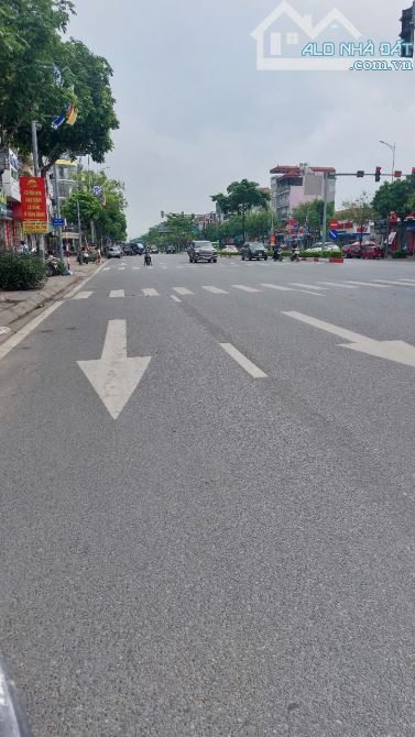 Bán nhà mặt phố Ngô Gia Tự 80m2- 6 tầng-mt5.5m- 25 tỷ, thang máy, kinh doanh sầm uất - 1