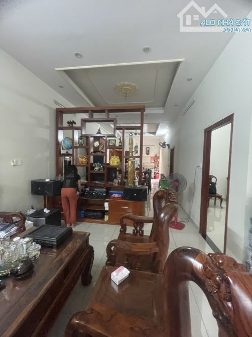 *BÁN NHÀ MẶT TIỀN - KINH DOANH ĐỈNH - SÁT PHAN VĂN HỚN* XUÂN THỚI THƯỢNG DT 152M2 (8M*19M) - 1