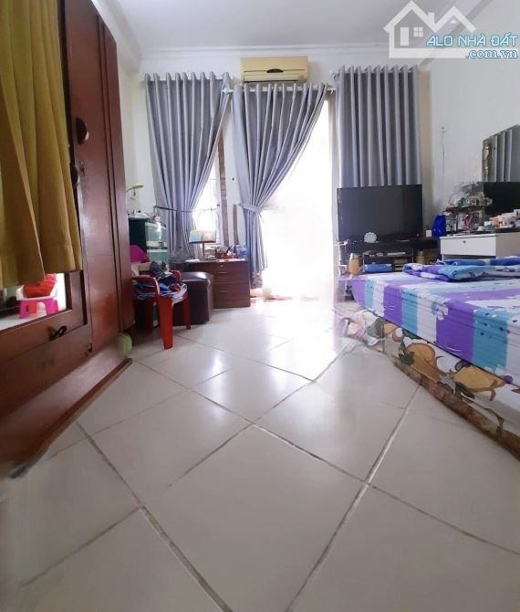Nhà 2 Tầng - Mặt Tiền Đường 7m - Xe Hơi Vào Nhà - 64,5m - Chỉ 6,45 Tỷ - 1