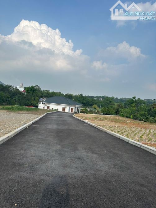 CHỈ 1,x TỶ CÓ NGAY LÔ ĐẤT CÓ DT 139m2 VỊ TRÍ ĐẸP SÁT KCN NHUẬN TRẠCH CÁCH TRỤC CHÍNH 700m - 1
