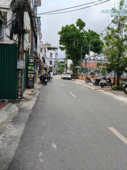 PHỐ Ô CÁCH,LONG BIÊN 12tỷ 70m ĐẤT NGÕ Ô TÔ,GẦN PHỐ,SỔ ĐỎ - 1