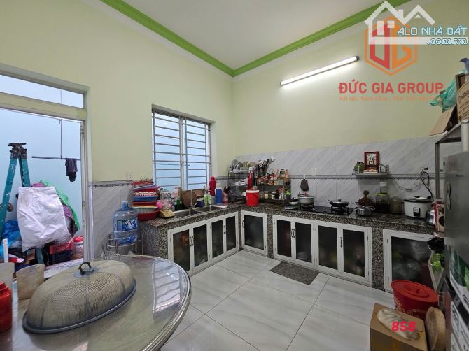 Bán nhà 1 trệt 1 lầu đường nhánh KDC D2D giá chỉ 6,5 tỷ - 2