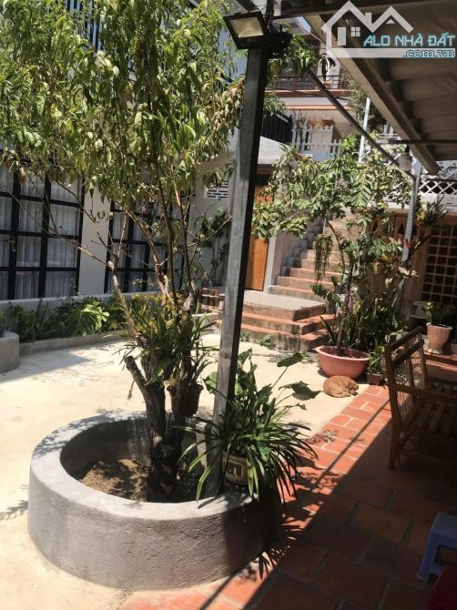 Bán nhà 2 mặt hẻm Lê Hồng Phong - P4 - Đà Lạt. - 2