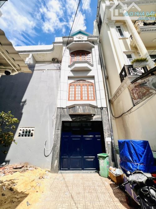 BÁN CĂN HỘ DỊCH VỤ HẺM QUANG TRUNG, PHƯỜNG 14 , DT 165 M , 8*20 - GIÁ 12.9 TỶ - 2