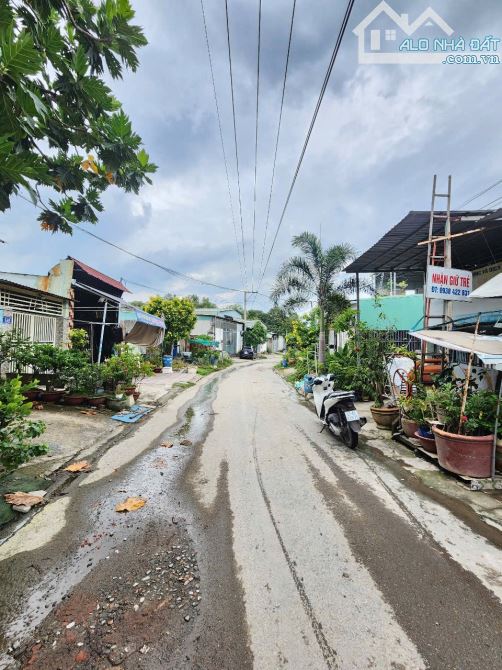3,7Tỷ TL🔥Bán nhà cấp Bốn 151,9m2 Mặt Tiền đường Trương Văn Vĩnh, P.Tân Bình, Tp.Dĩ An - 2
